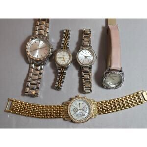 Lot of 5 Womens Watches all need batteries
